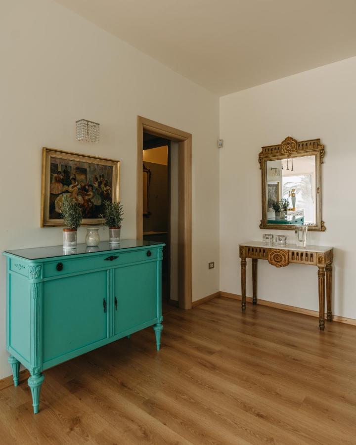 Crystal Villa Patras Luaran gambar