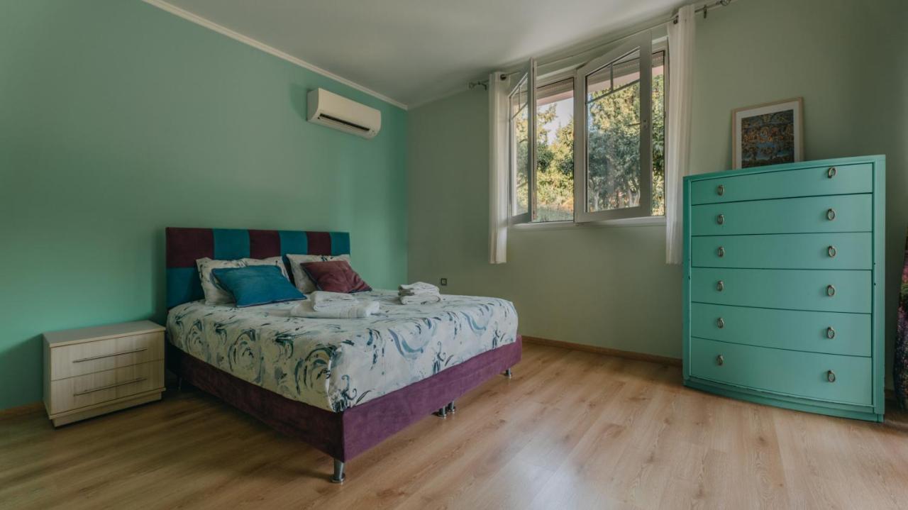 Crystal Villa Patras Luaran gambar