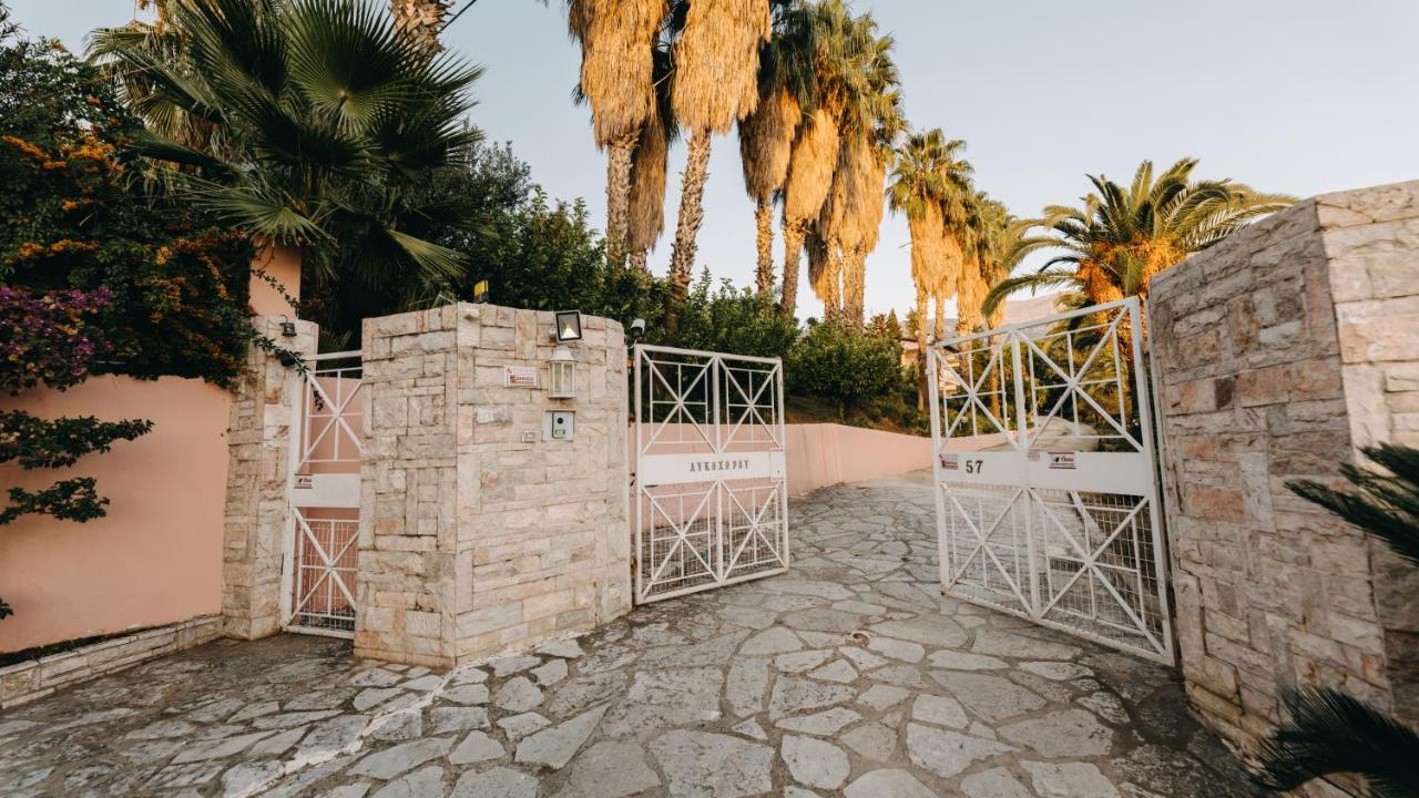Crystal Villa Patras Luaran gambar