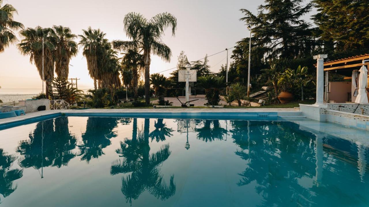 Crystal Villa Patras Luaran gambar