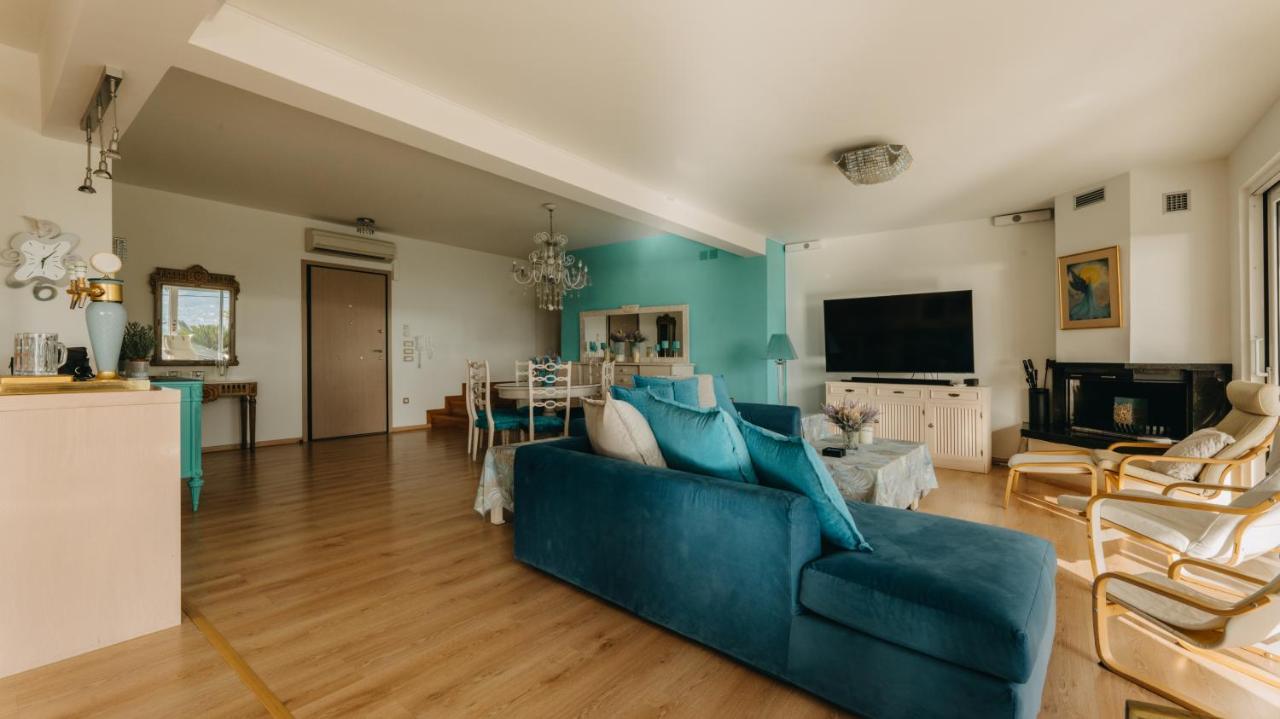 Crystal Villa Patras Luaran gambar